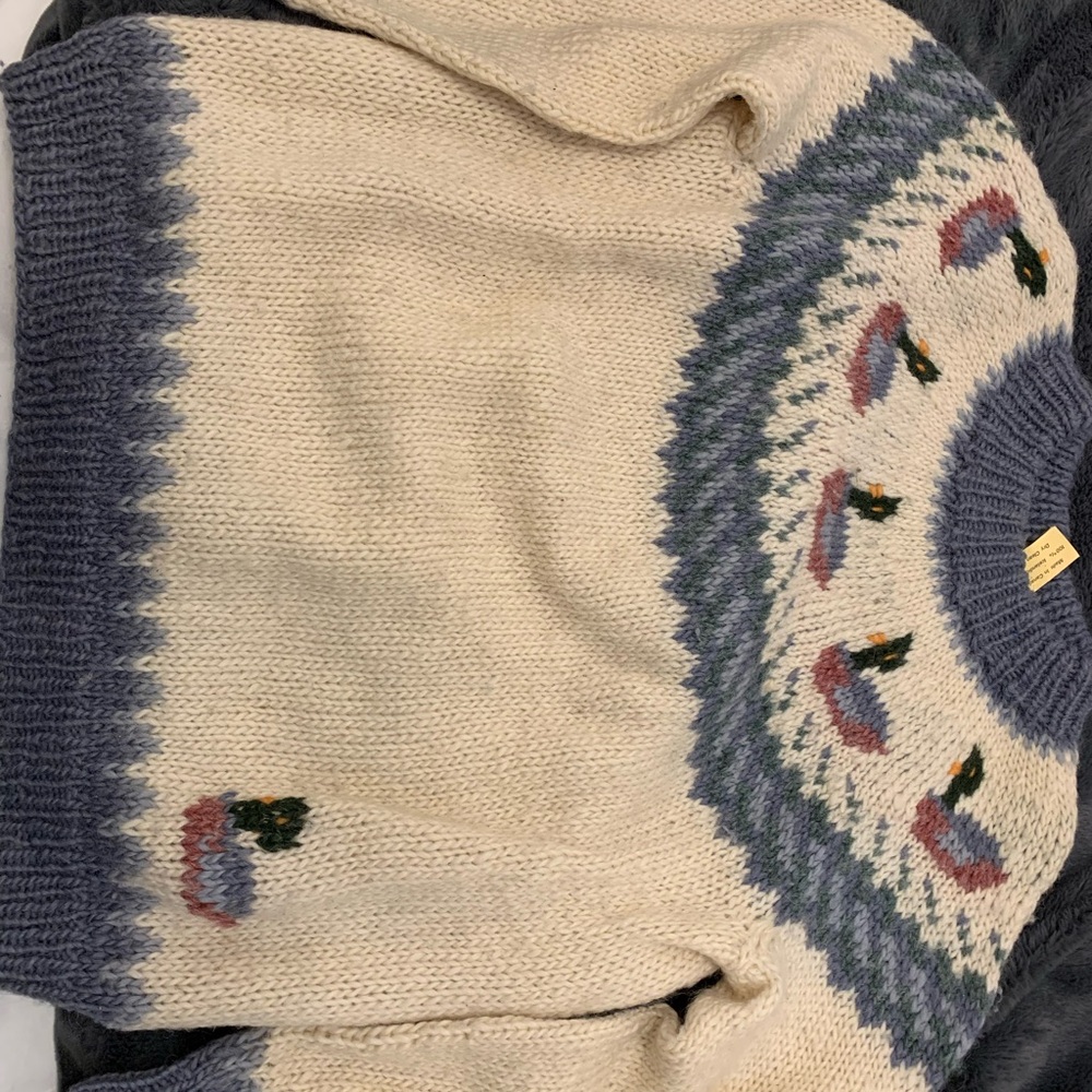Elegant Cream and Gray Knit Sweater